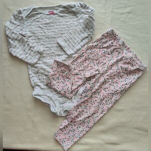 Love Outfit Long Sleeve Bodysuit Pants Hearts Love Size 18 Months